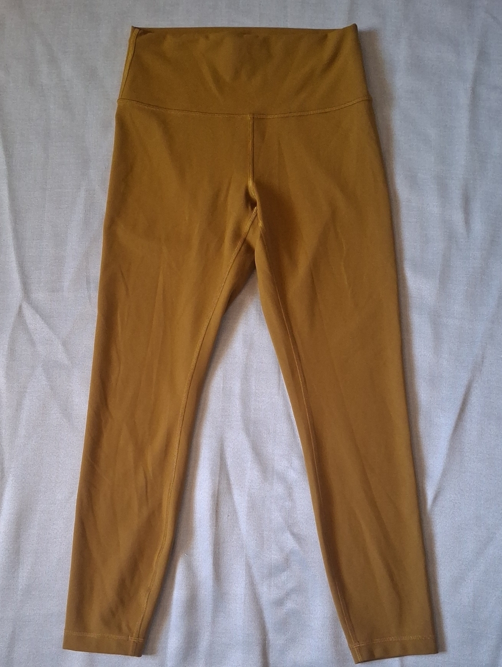 Lululemon Wunder Train High-Rise Tight 25” – Golden Mustard – Size 8